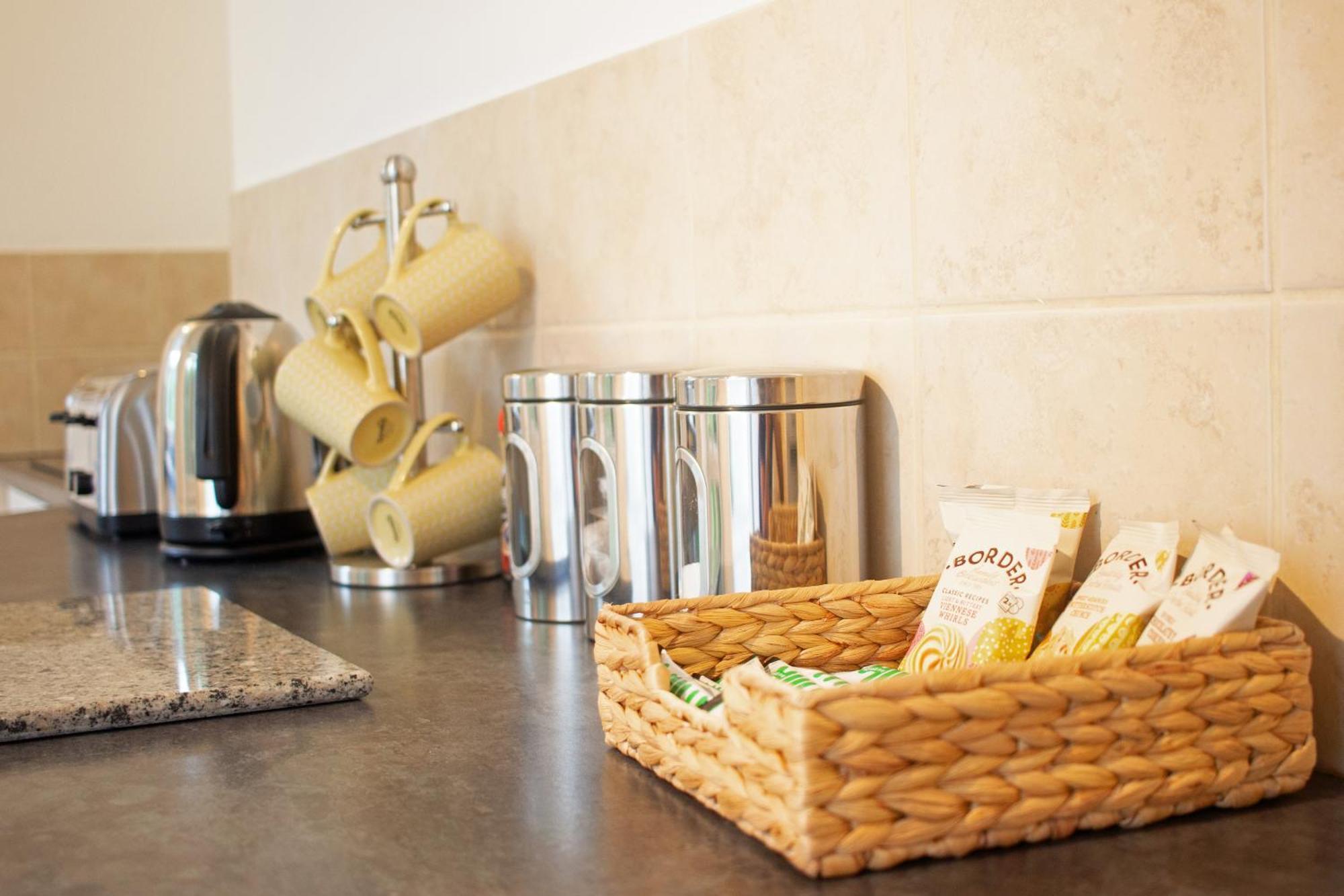 Raleigh Gf - Ground Floor 1 Bed Georgian Flat In The City Centre Free Parking And Wifi Ексетър Екстериор снимка